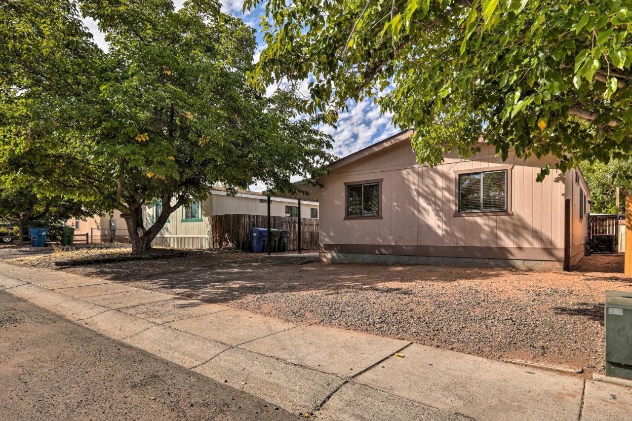 Page Home With Patio And Bbq, 3 Mi To Lake Powell! Exterior foto